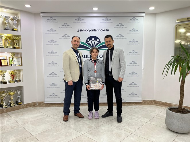  Gebze Matematik Olimpiyatları Ortaokul Kategorisi'nde  Başarı