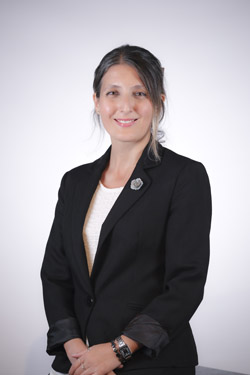 İpek YAVUZ 